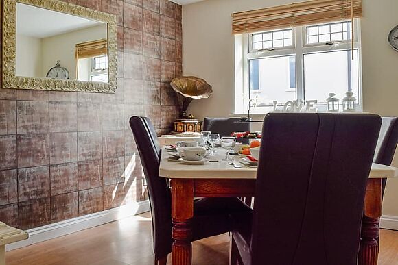 Little Lodge in Walcote