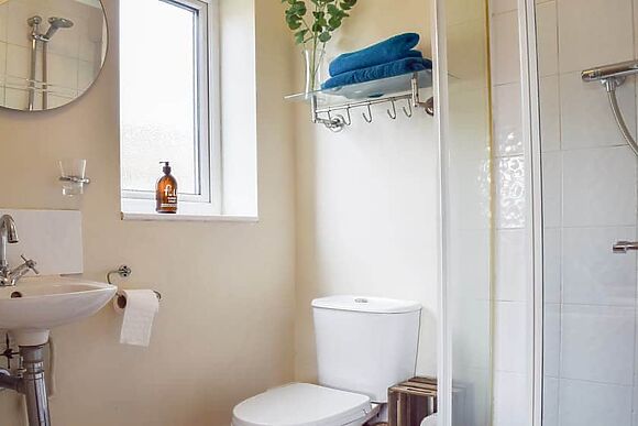 Little Lodge in Walcote