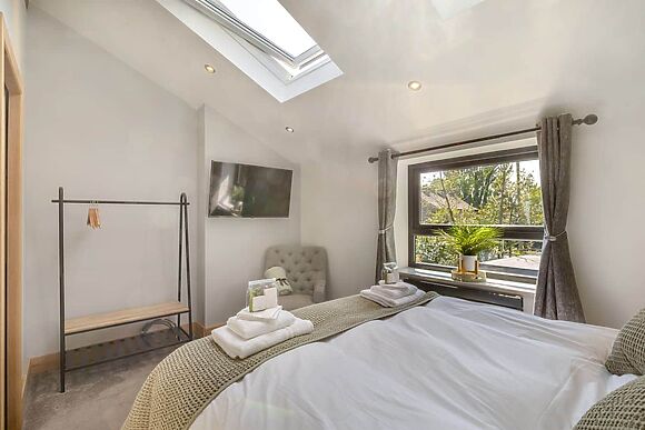 Squirrel Cottage in Glossop