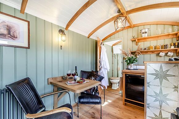 Keepers Hide at Wuthering Huts