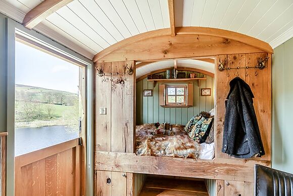 Keepers Hide at Wuthering Huts