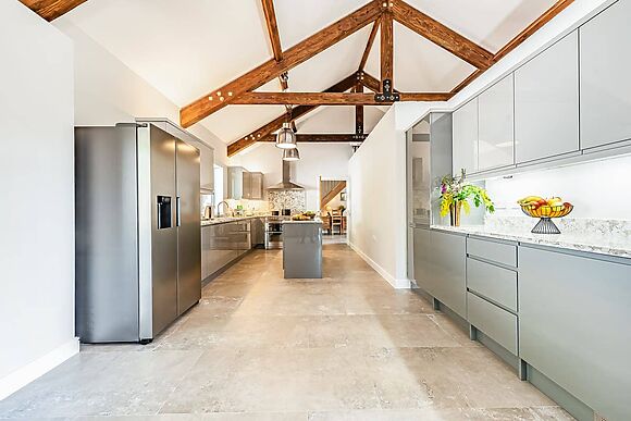 Llwynblyfyn in Llansawel