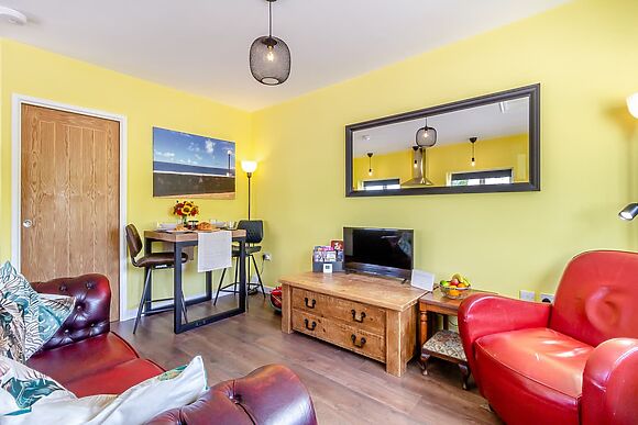 Hoglet Cottage in Ammanford