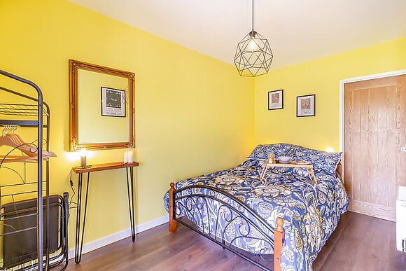 Hoglet Cottage in Ammanford