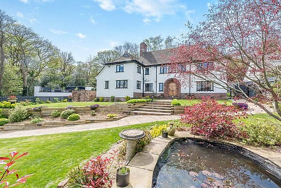 Brackenwood in Caldy