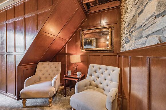 Moss House in Sunniside