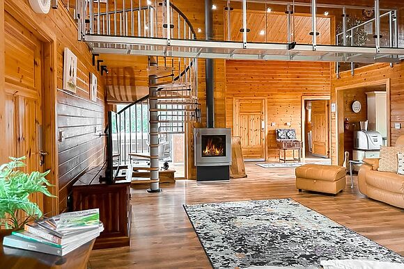 Wild Grape Lodge in Fritton