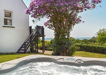 Seaview Cottage at Amroth Cottages
