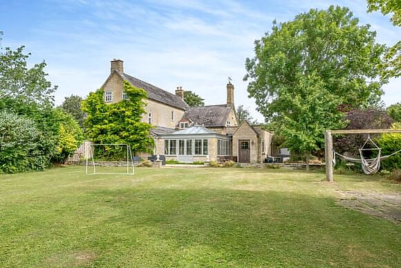 The Glebe At Mayfield Retreats