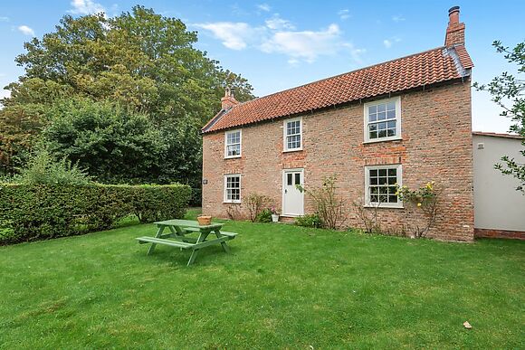 Peaceful Farmhouse