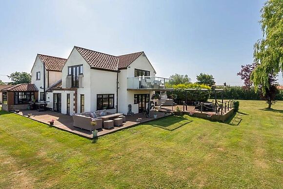 Melsham House in Limpenhoe