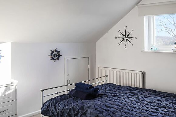 Lon Lwyd Isaf in Pentraeth