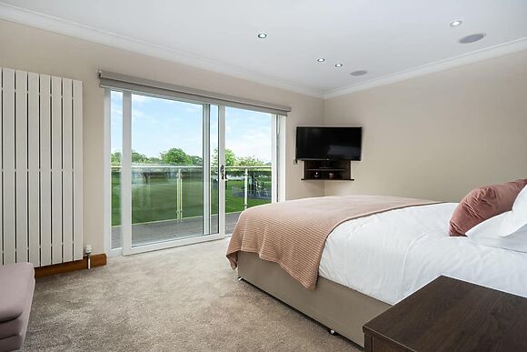 Lochside House
