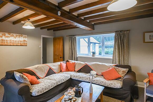 Parc Cottage in Llangadfan