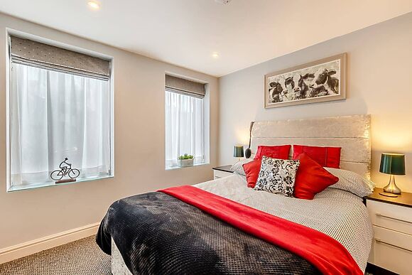 Ty Llyn at Tyddyn Sargent