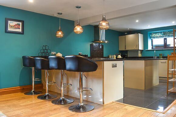Larpool Mews