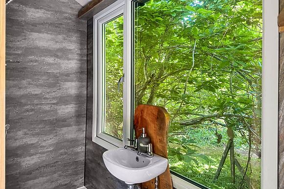 Bats About at Woodland Retreats