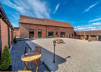 Stable View Barn