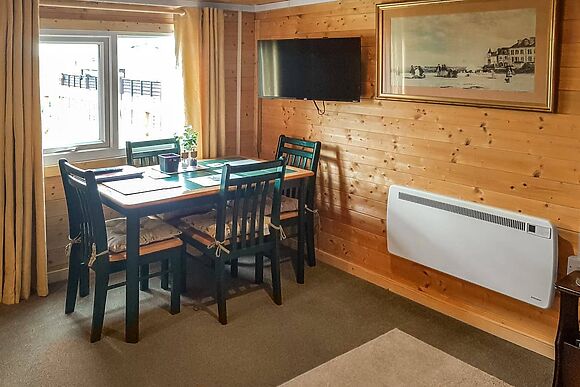 Algwen Cabin in West Walton