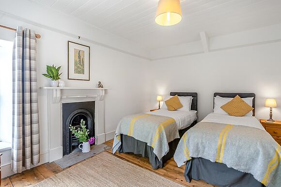 Maesybryn in Pentregat