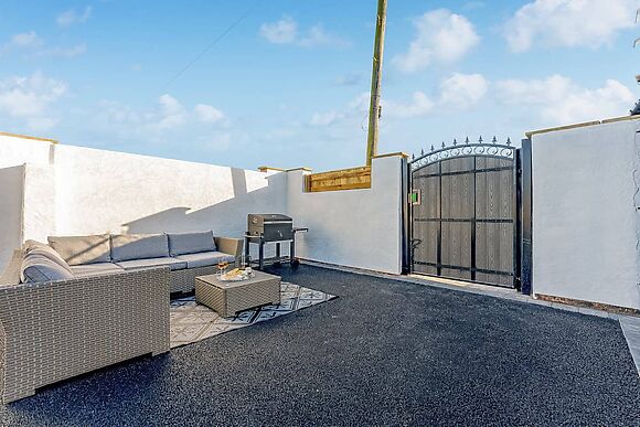 The Hideaway in Meols