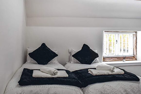 Ye Olde Mottram Chip Shop