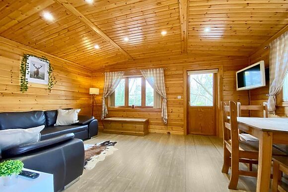 Pine Lodge at Pinecone Lodges