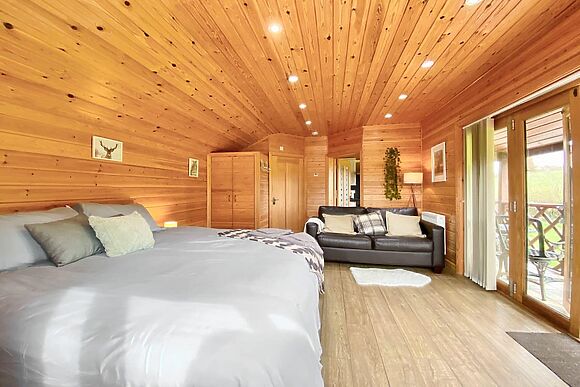 Apple at Pinecone Lodges