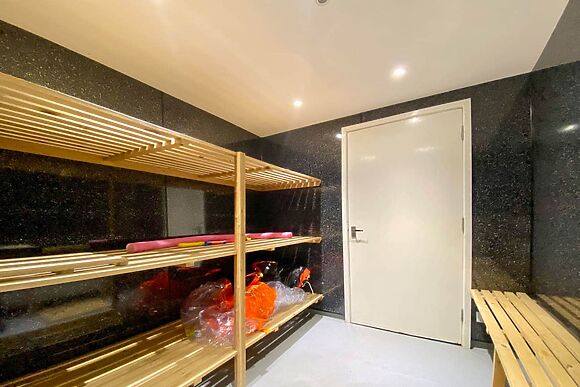 Apple at Pinecone Lodges