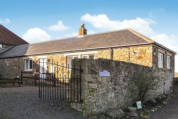 Lindisfarne Cottage at Adderstone Farm