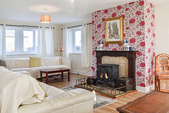 Bamburgh House At Adderstone Farm
