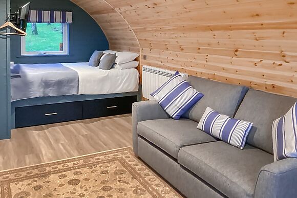 Gallowhill Quarryside at Gallowhill Lodges