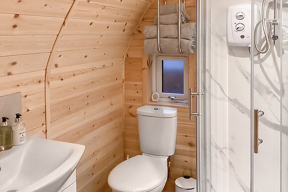 Gallowhill Quarryside at Gallowhill Lodges