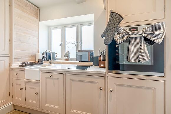 The Drunken Carpenter’s Cottage