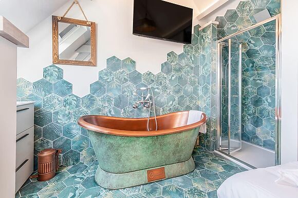 The Drunken Carpenter’s Cottage