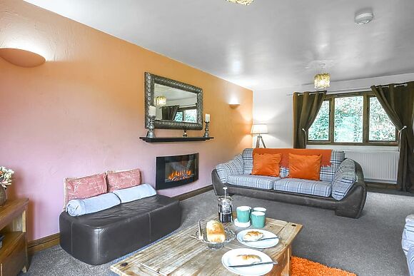 Pine Lodge at Shropshire Getaways