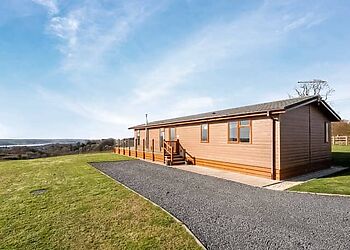 Oakwood Lodge