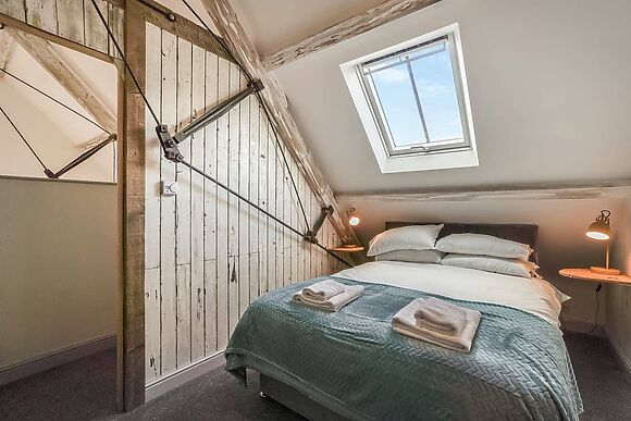 Milkmaid’s Barn at Woodend Farm