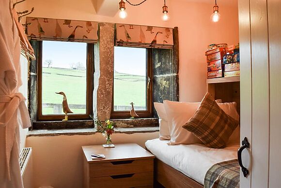 Shelduck Cottage in Holmfirth