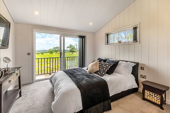 Whitehill Lodge at Whitehill Farm