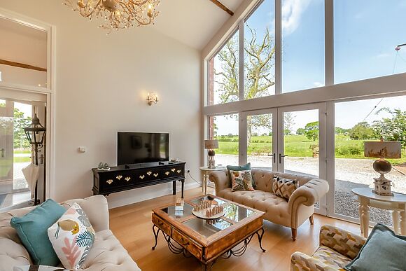 Whitehill Barn at Whitehill Farm