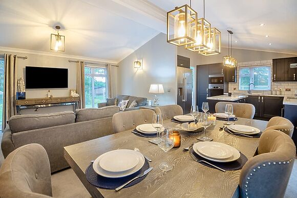 Lodge Twenty Six in Pwllheli