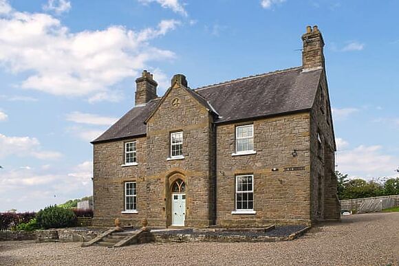 Grey Gables in Old Quarrington