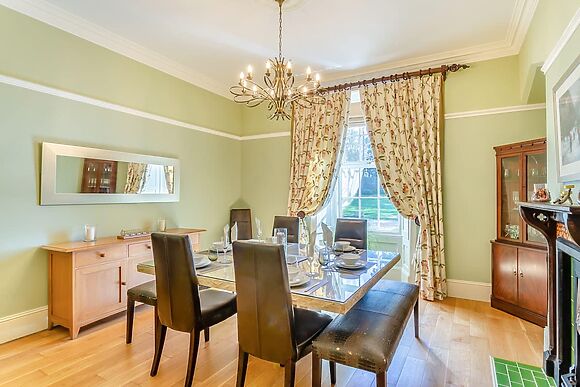 Grey Gables in Old Quarrington