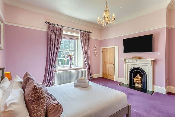 Grey Gables in Old Quarrington