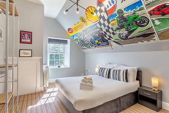 Grey Gables in Old Quarrington