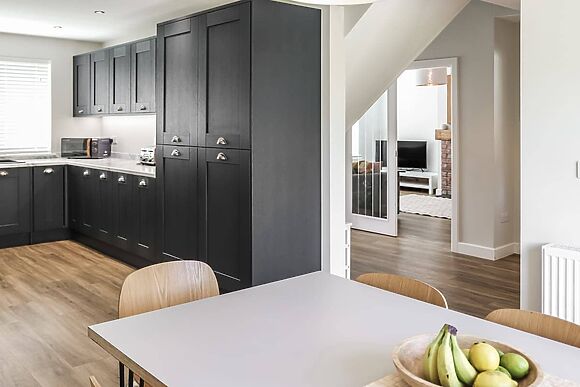 Cae Garw at Cwm Cadnant