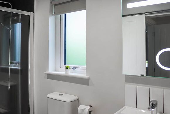 Menai Lodge at CWM Cadnant