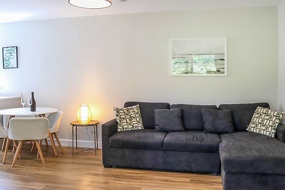 Peris Lodge at Cwm Cadnant