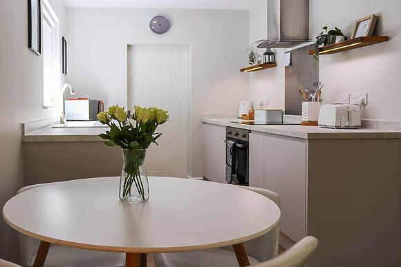 Dinas Lodge at CWM Cadnant